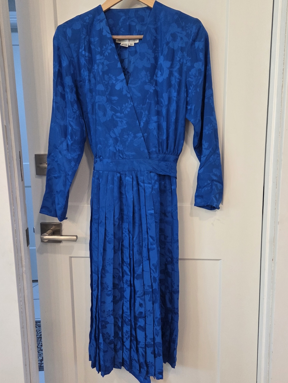 Vintage Laura Alexander Cobalt Blue Silk Wrap Dress 12P Romantic pleated midi